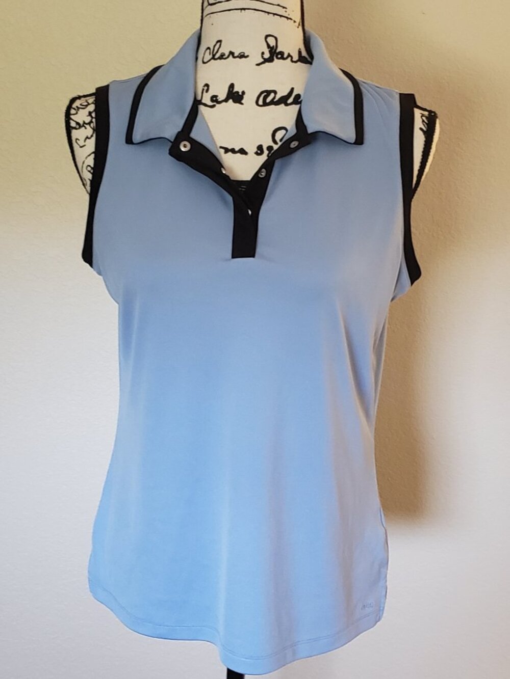 IZOD Sleeveless Top